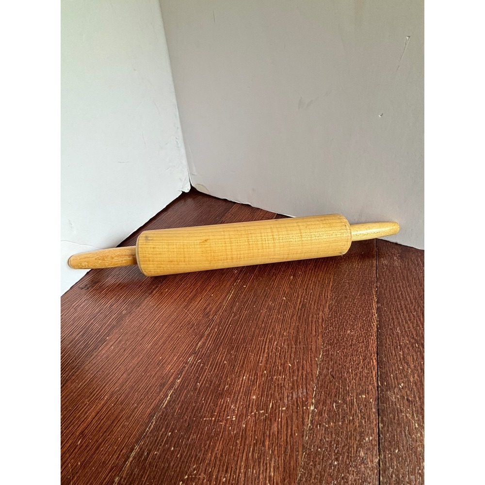 Vintage Solid Wood Rolling Pin 17 Inch Natural Finish Farmhouse Kitchenware